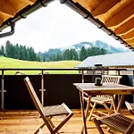 Naturzeithof Apartman *