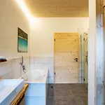 Naturzeithof Apartman *